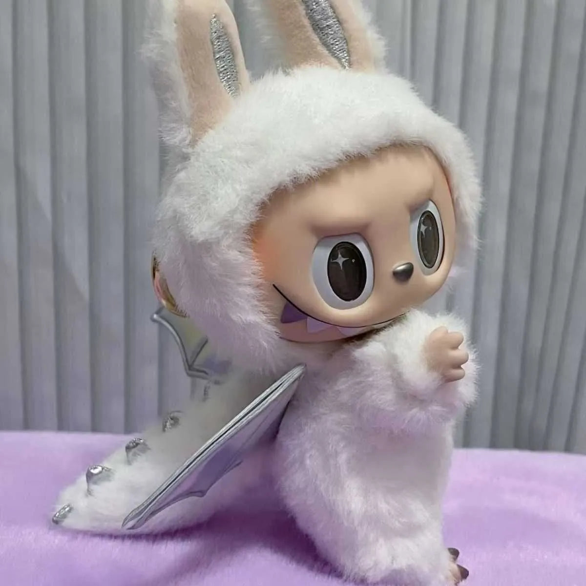 Labubu – Angel in Clouds – Figurine collector mignonne et unique