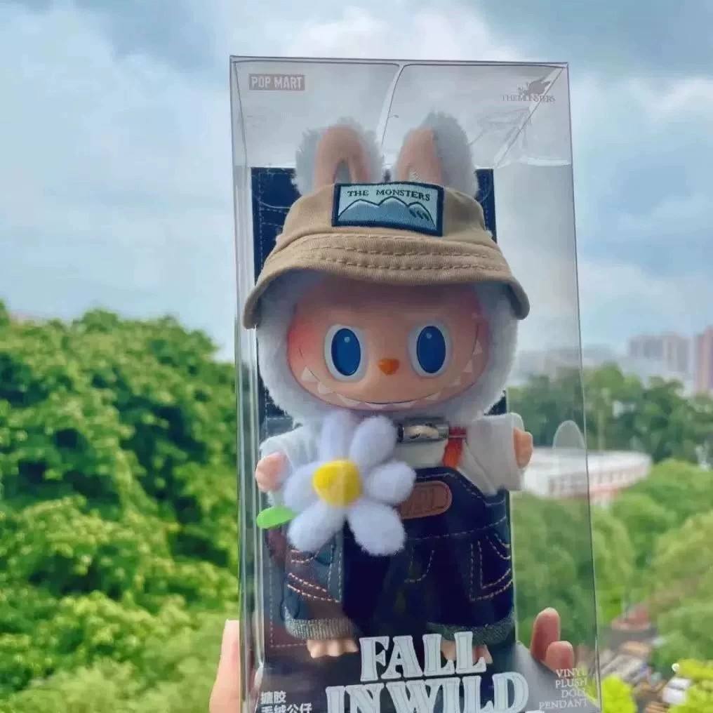 Labubu Fall in Wild – Figurine collector automnale et adorable