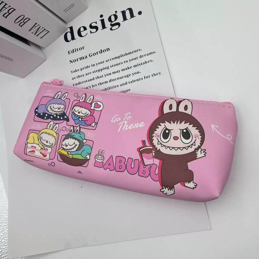 Trousse Labubu kawaii rose avec personnages adorables, idéale pour les fournitures scolaires.
