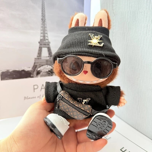Labubu - Tenue Louis Vuitton  (Labubu not included)