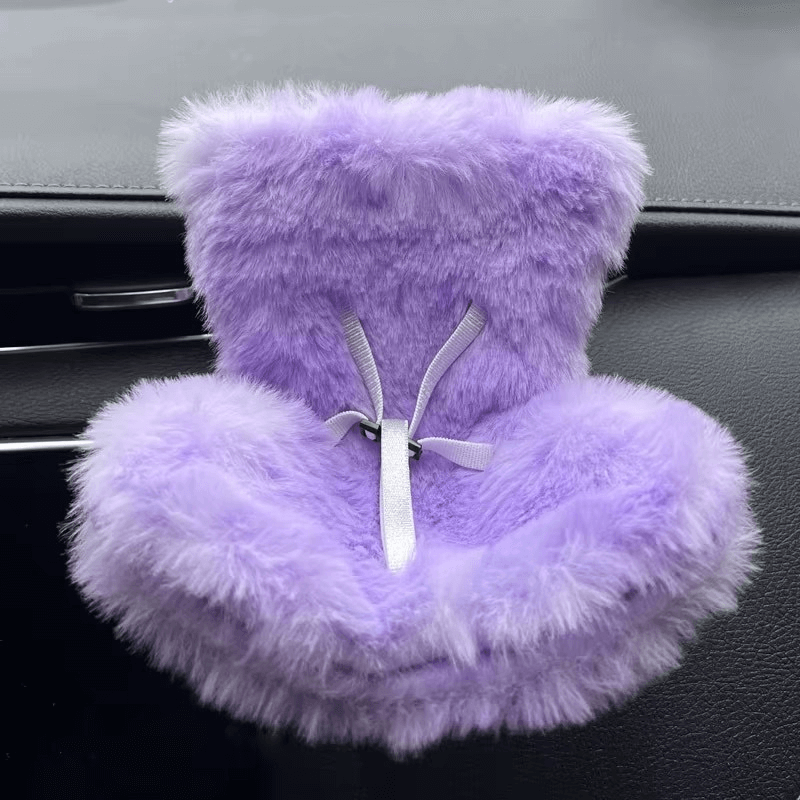 Figurine Labubu assise dans un siège auto pour poupée, accessoire réaliste style kawaii
