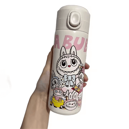 Thermos kawaii Labubu avec illustration du personnage sur fond pastel, bouteille isotherme Pop Mart

