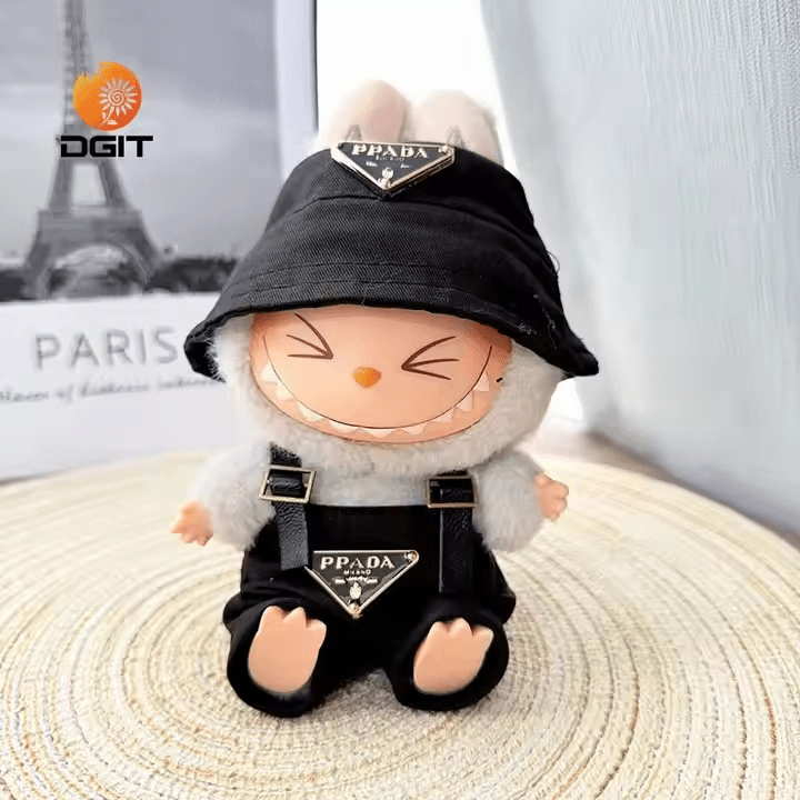 Tenue Labubu Prada – Élégante et moderne pour figurines