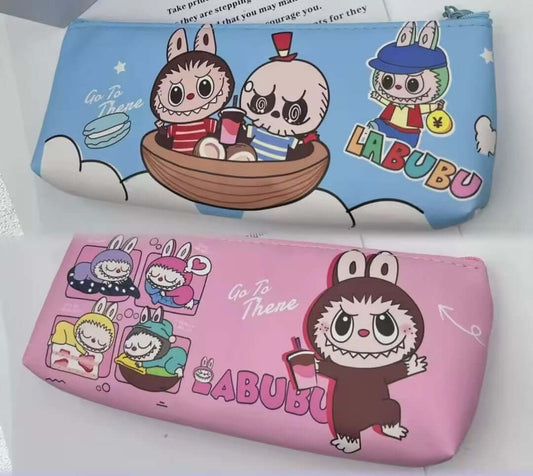 Trousse Labubu avec design Kawaii, illustrations colorées de personnages, idéale pour la rentrée scolaire.